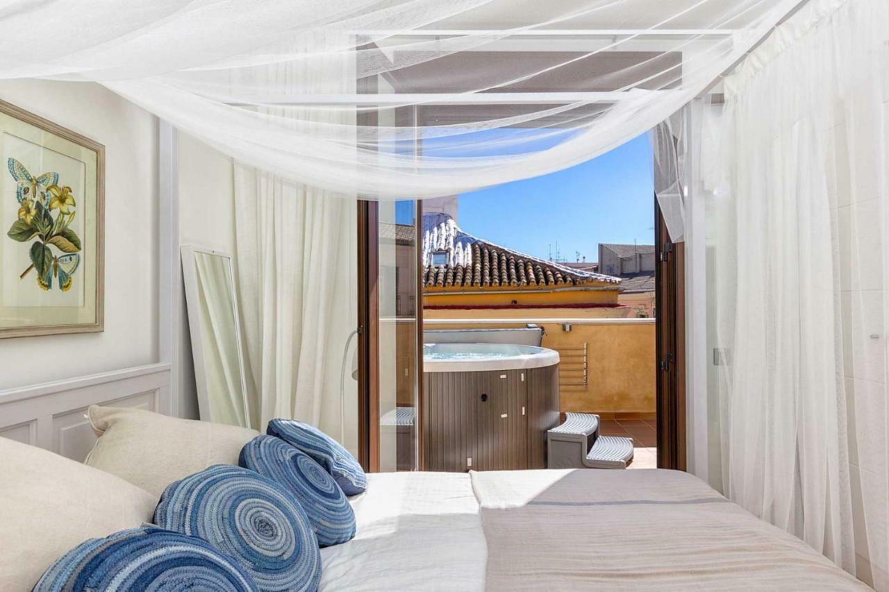 Sebastian Souviron Suites In Malaga By Solaga Holiday Homes Exterior foto